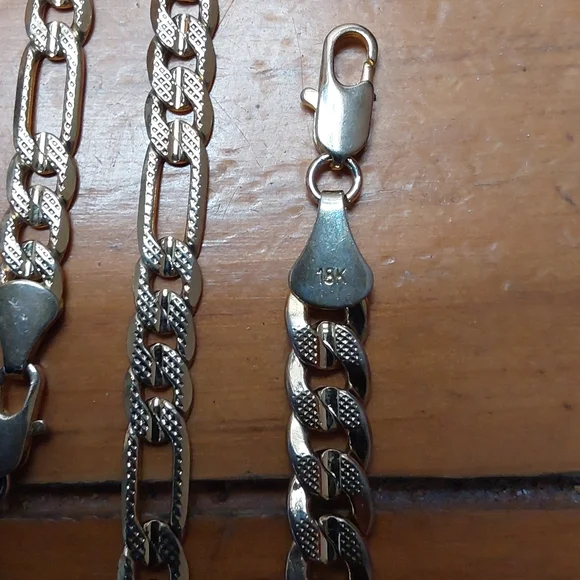 18k Gold Necklace and Bracelet